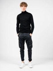 Xagon Man Sweter "Turtleneck" | A22081 & ELV18 | Mężczyzna | Czarny. Czarne swetry męskie Xagon, m, bez wzorów, z dzianiny, bez kołnierzyka, bez ramiączek. W wyprzedaży za 229.00 zł.