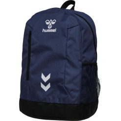 Plecak Hummel Core 2.0. Czarne plecaki męskie Hummel, bez wzorów, sportowe. W wyprzedaży za 141.00 zł.