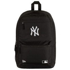 Plecak sportowo-turystyczny dla dorosłych MLB New York Yankees. Czarne plecaki męskie New Era, bez wzorów, z materiału, sportowe. Za 169.99 zł.