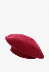 Bordowa Czapka Beret w Naszywki w Cyrkonie Nlaria. Czerwone czapki damskie Renee, z aplikacjami, z dzianiny, eleganckie. Za 44.99 zł.