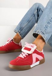 Czerwono-Różowe Sneakersy Tenisówki z Ozdobnym Językiem Alaviela. Czerwone trampki i tenisówki damskie Born2be, bez wzorów, z jeansu, bez zapięcia. Za 89.99 zł.