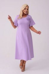Elegancka sukienka Doris na wesele w odcieniach lawendy PLUS SIZE XXL. Fioletowe sukienki damskie Moda Size Plus Iwanek, na imprezę, plus size, bez wzorów, z elastanu, eleganckie, bez kołnierzyka, plus size, bez ramiączek, midi, rozkloszowane. Za 349.90 zł.