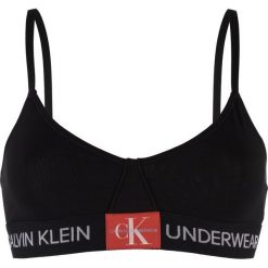 Calvin Klein Biustonosz Czarny. Czarne biustonosze Calvin Klein, bez wzorów, z bawełny. Za 154.95 zł.