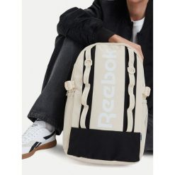 Plecak Reebok. Brązowe plecaki męskie Reebok, bez wzorów, sportowe. Za 179.99 zł.