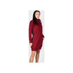 CARMEN sukienko-bluza golf komin - czarna. Czerwone bluzy damskie Collibri, na zimę, xl, bez wzorów, z dresówki, bez kołnierzyka, bez ramiączek. Za 189.00 zł.