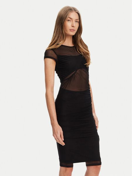 Guess Sukienka koktajlowa W5YK66 KBAH2 Czarny Regular Fit. Czarne sukienki damskie Guess, m, z aplikacjami, z syntetyku, wizytowe, bez kołnierzyka, bez ramiączek. Za 399.99 zł.