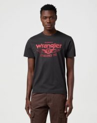 MESKA KOSZULKA WRANGLER AMERICANA TEE FADED BLACK 112371416. Czarne t-shirty męskie Wrangler, m, bez wzorów, bez kołnierzyka, bez ramiączek. Za 79.99 zł.