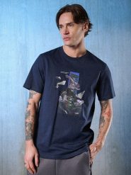 4F T-shirt regular z nadrukiem męski - granatowa XL. Niebieskie t-shirty męskie 4F, l, bez wzorów, z materiału, bez kołnierzyka, bez ramiączek. Za 89.99 zł.