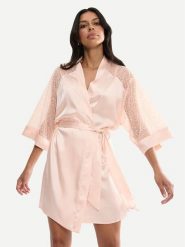 Triumph Szlafrok A Weekend To Remember 10227185 Beżowy. Brązowe szlafroki damskie Triumph, bez wzorów, z syntetyku, bez ramiączek, bez kaptura. Za 199.99 zł.