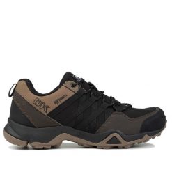 Buty męskie sportowe trekingowe DK SWAT. Brązowe buty sportowe męskie DK, bez wzorów, bez zapięcia. W wyprzedaży za 159.00 zł.