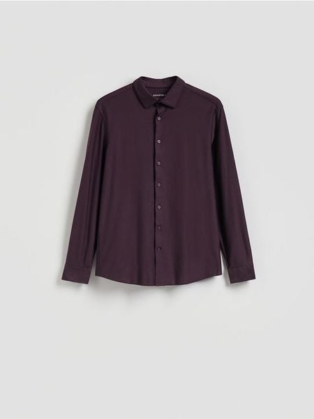 Koszula slim fit z bawełną - fioletowy. Fioletowe koszule męskie Reserved, l, bez wzorów, z bawełny, bez kołnierzyka, bez ramiączek. Za 129.99 zł.