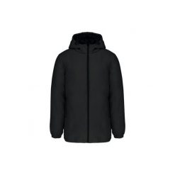 Recykowana parka z kapturem Kariban. Czarne parki męskie KARIBAN, na zimę, m, bez wzorów, eleganckie, bez kołnierzyka, z kapturem. Za 310.50 zł.