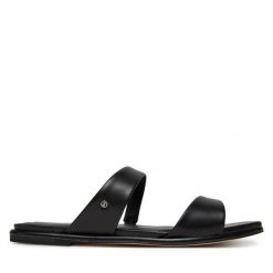Klapki MICHAEL Michael Kors. Czarne klapki damskie MICHAEL Michael Kors, bez wzorów, bez obcasa, bez zapięcia. Za 279.99 zł.