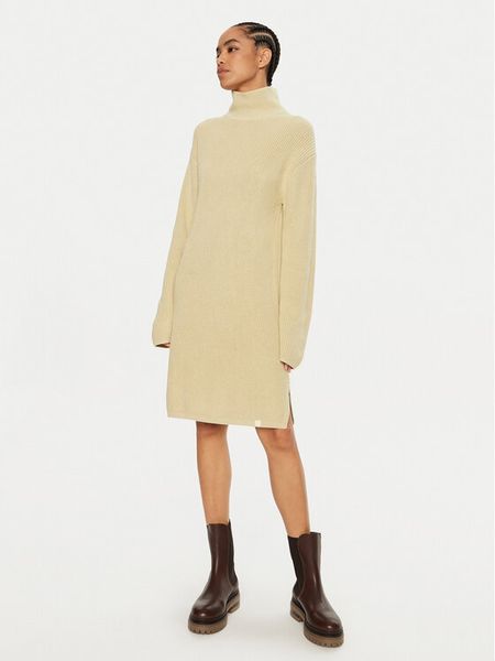 Calvin Klein Jeans Sukienka dzianinowa J20J224662 Zielony Relaxed Fit. Zielone sukienki damskie Calvin Klein Jeans, s, bez wzorów, z bawełny, bez kołnierzyka, bez ramiączek. Za 309.99 zł.