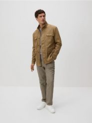 Kurtka z imitacji zamszu - beżowy. Brązowe kurtki męskie Reserved, l, bez wzorów, bez kaptura. Za 259.99 zł.