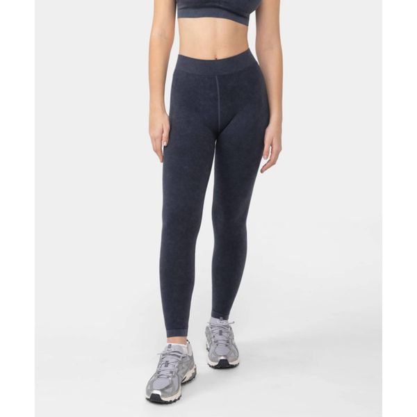 Legginsy Carpatree Marble Story bezszwowe czarne. Czarne legginsy damskie Carpatree, bez wzorów, z materiału. W wyprzedaży za 149.99 zł.