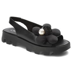 Czarne Sandały Chebello Modne Obuwie Damskie Z Kwiatem. Czarne sandały damskie CheBello, bez wzorów, ze skóry, bez obcasa, bez zapięcia. Za 309.00 zł.