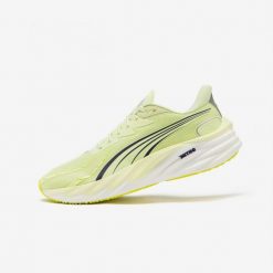 Buty do biegania męskie Puma Velocity Nitro 4. Buty sportowe męskie Puma, bez wzorów, bez zapięcia, do biegania. Za 549.99 zł.