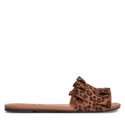 Klapki Pieces. Czarne klapki damskie Pieces, bez wzorów, bez obcasa, bez zapięcia. Za 109.99 zł.