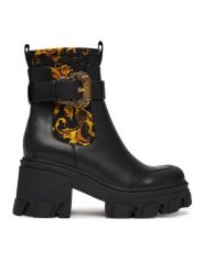 Versace Jeans Couture Botki 79VA3S84 Czarny. Czarne botki damskie Versace Jeans Couture, bez wzorów, z jeansu, bez obcasa, na słupku, bez zapięcia. Za 1,129.00 zł.