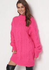 Fuksjowy Luźny Sweter w Warkoczykowy Splot Sentlia. Czerwone swetry nierozpinane damskie Born2be, bez wzorów, ze splotem, bez kołnierzyka, bez ramiączek. Za 189.99 zł.
