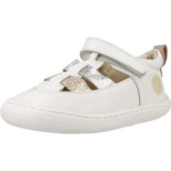 Sandały GIOSEPPO ODELL Biały. Białe buty zimowe męskie Gioseppo, bez wzorów, ze skóry, sportowe, bez zapięcia. Za 185.99 zł.