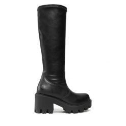 Kozaki Altercore. Czarne kozaki damskie Altercore, bez wzorów, bez obcasa, na słupku, bez zapięcia. Za 729.99 zł.