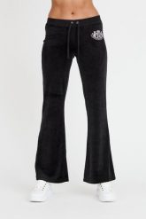 JUICY COUTURE Czarne spodnie Heritage Dog Crest Kaisa Trackpant. Czarne spodnie dresowe damskie Juicy Couture, bez wzorów, z dresówki. W wyprzedaży za 349.99 zł.