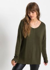Sweter dzianinowy oversize z materiału z wiskozą. Zielone swetry nierozpinane damskie bonprix, bez wzorów, z dzianiny, bez kołnierzyka, bez ramiączek. Za 107.99 zł.