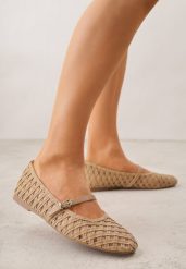 Beżowe Balerinki Ozdobione Ażurowym Motywem i Paskiem Nonaniassi. Brązowe balerinki damskie Born2be, w ażurowe wzory, z jeansu, eleganckie, bez obcasa, bez zapięcia. Za 119.99 zł.