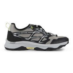 Buty trekkingowe dla mężczyzn Regatta BLAZE. Czarne trekkingi męskie Regatta, z gumy, bez zapięcia. Za 129.99 zł.