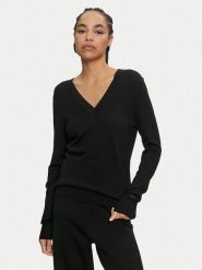 Calvin Klein Sweter K20K207451 Czarny Regular Fit. Czarne swetry nierozpinane damskie Calvin Klein, s, bez wzorów, z wełny, bez kołnierzyka, bez ramiączek. Za 339.99 zł.