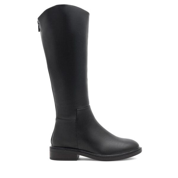 Kozaki DeeZee. Czarne kozaki damskie DeeZee, bez wzorów, bez obcasa, na płaskiej podeszwie, bez zapięcia. Za 179.99 zł.