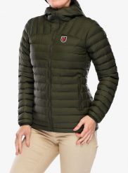 Kurtka ocieplana damska Fjallraven Expedition Latt Hoodie. Zielone kurtki sportowe damskie Fjällräven, na zimę, l, bez wzorów, z materiału, bez ramiączek, bez kaptura, trekkingowe. Za 928.39 zł.