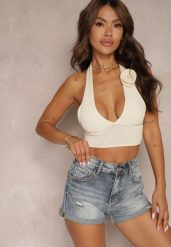 Jasnoniebieskie Denimowe Szorty High Waist z Bawełny z Przetarciami Zastorea. Niebieskie szorty damskie Renee, bez wzorów, z bawełny, eleganckie, z podwyższonym stanem. Za 74.99 zł.