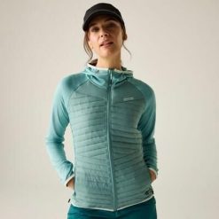 Damska kurtka pikowana hybrydowa Andreson Marl. Zielone kurtki sportowe damskie Regatta, bez wzorów, z poliesteru, bez ramiączek, bez kaptura, trekkingowe. Za 229.99 zł.