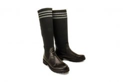 RIEKER REMONTE D8680-01 black combination, kozaki damskie. Czarne kozaki damskie Rieker Remonte, na zimę, bez wzorów, bez obcasa, na obcasie, bez zapięcia. Za 389.90 zł.