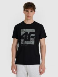 4F T-shirt regular z nadrukiem męski - czarny L. Czarne t-shirty męskie 4F, l, bez wzorów, z bawełny, bez kołnierzyka, bez ramiączek. W wyprzedaży za 59.99 zł.