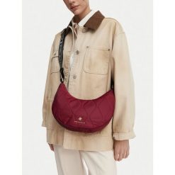 Torebka Beverly Hills Polo Club. Czerwone listonoszki damskie Beverly Hills Polo Club, bez wzorów, bez dodatków. Za 159.99 zł.