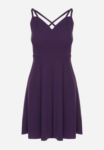 Fioletowa Rozkloszowana Sukienka z Ozdobnymi Paskami Redaina. Fioletowe sukienki damskie Born2be, l, bez wzorów, eleganckie, bez kołnierzyka, bez ramiączek, mini, rozkloszowane. Za 69.99 zł.