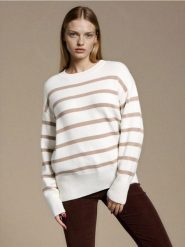 Sweter w paski z wiskozy - kremowy. Białe swetry nierozpinane damskie Sinsay, l, bez wzorów, z wiskozy, bez kołnierzyka, bez ramiączek. Za 59.99 zł.