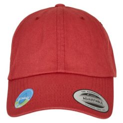 Klasyczna Czapka Z Daszkiem Eco Wash. Czerwone czapki damskie FLEXFIT, bez wzorów, klasyczne. Za 76.99 zł.