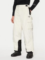 Guess Spodnie narciarskie M4PB59 WH0K0 Écru Regular Fit. Spodnie sportowe męskie Guess, m, z aplikacjami, z syntetyku, narciarskie. Za 779.99 zł.