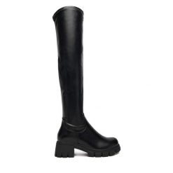 Muszkieterki DeeZee. Czarne kozaki damskie DeeZee, bez wzorów, bez obcasa, na płaskiej podeszwie, bez zapięcia. Za 229.99 zł.