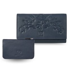 Portfel damski skórzany z kwiatowym wzorem T-45-DB etui na klucze T-51-NDB zestaw prezentowy Paolo Peruzzi ZUP-119-DB. Niebieskie portfele damskie Paolo Peruzzi, ze skóry. Za 109.99 zł.
