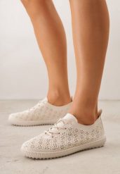 Beżowe Ażurowe Tenisówki w Stylu Boho Tidira. Brązowe trampki i tenisówki damskie Renee, w ażurowe wzory, bez zapięcia. Za 69.99 zł.