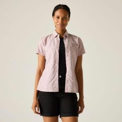Koszula damska Regatta Mindano VIII. Fioletowe koszule damskie Regatta, bez wzorów, sportowe, bez kołnierzyka, bez ramiączek. Za 203.00 zł.