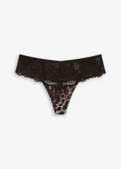 Stringi z delikatnej koronki. Czarne majtki damskie bonprix, z koronki. Za 39.99 zł.
