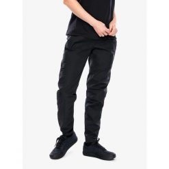 Spodnie rowerowe damskie Fox Ranger 2.5L Water Pant. Czarne spodnie sportowe damskie FOX, bez wzorów, sportowe, rowerowe. Za 613.00 zł.