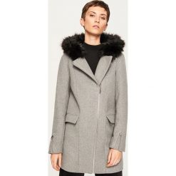 Płaszcz z wełną - Jasny szar. Płaszcze damskie Reserved, bez wzorów, z wełny, bez kołnierzyka, bez kaptura. Za 159.99 zł.
